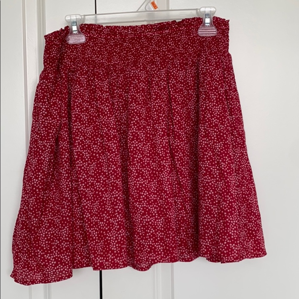 Red star patterned skirt